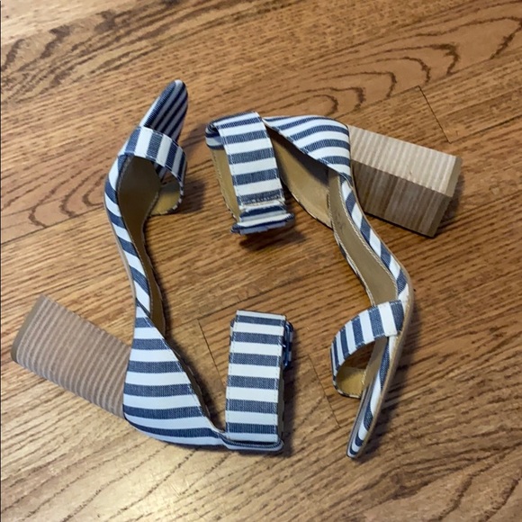 Splendid Pumps (never worn) - Picture 4 of 7